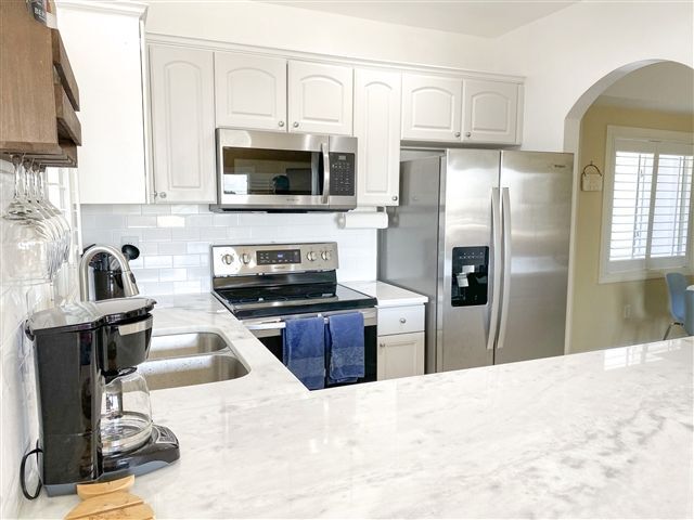 interior of vacation rental home in lido key, located in florida